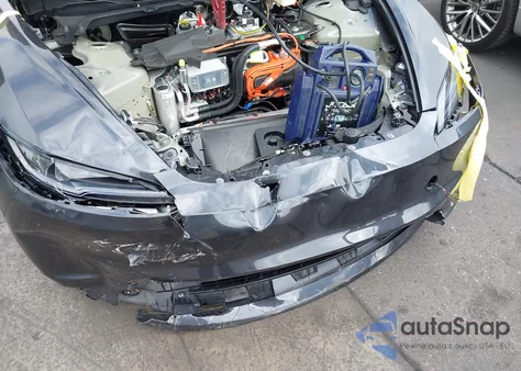 2025 Tesla Model 3 Long Range Rear-Wheel Drive from USA, damaged, VIN 5YJ3E1EA1SF016900